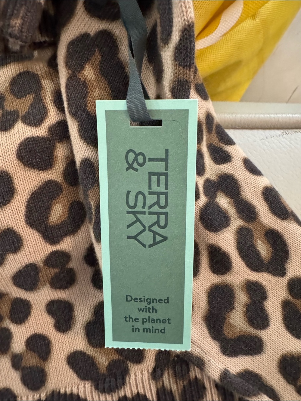Terra & Sky Women's Plus Leopard Short Sleeve Sweater 3X NWT - Picture 9 of 11